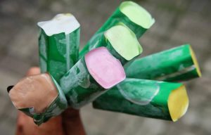 Eksplorasi Jajanan Sd Yang Masih Eksis Hingga Kini Melacak Kenangan Rasa Di Setiap Gigitan