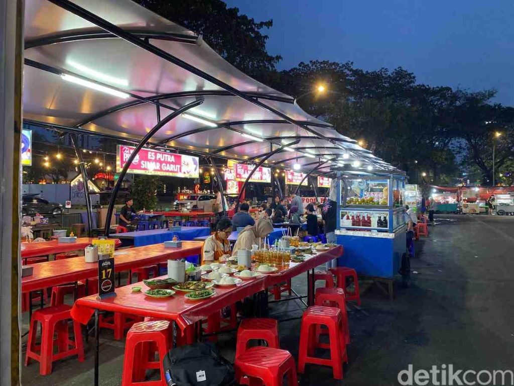 Eksplorasi Kuliner Malam Di Pasar Modern Bsd Sebuah Petualangan Rasa Yang Menggugah Selera