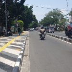 Etika Mendahului Kendaraan Panjang Di Jalan Sempit Panduan Keselamatan Dan Tanggung Jawab Pengendara