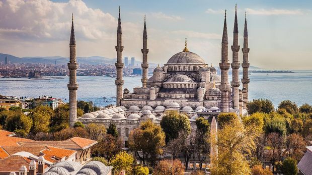 Pesona Abadi Masjid Biru Di Jantung Istanbul Panduan Lengkap Kunjungan Anda
